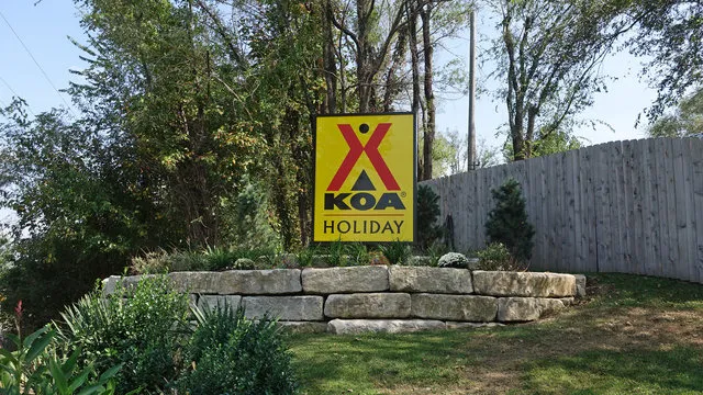 kansas-city-east-oak-grove-koa-oak-grove-dzgyz