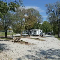 kansas-city-east-oak-grove-koa-oak-grove-uddfn