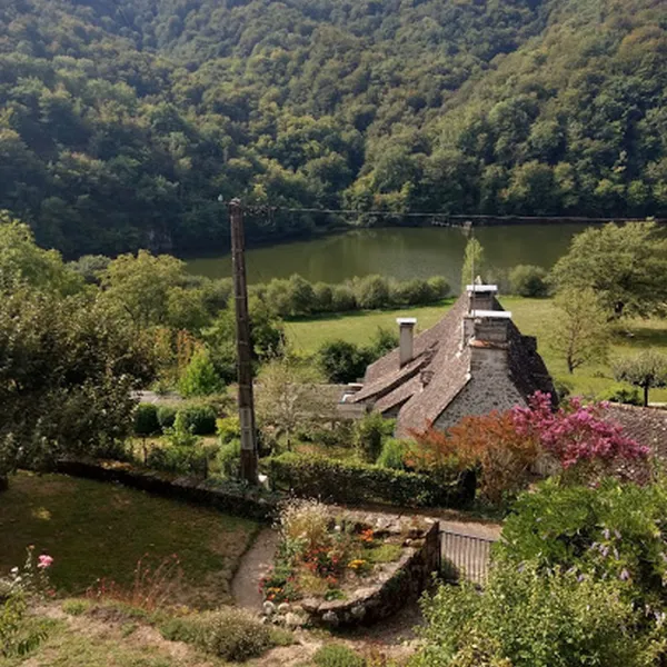 moulin-de-lacombe-st-cirgues-la-loutre-qx3lb