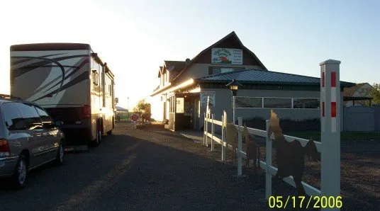 high-plains-camping-rv-resort-oakley-3o4lu