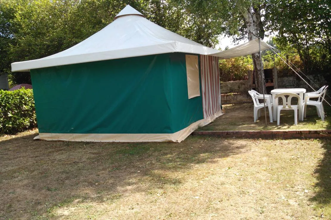 camping-smile-et-braudieres-mezieres-sous-lavardin-sfpr9