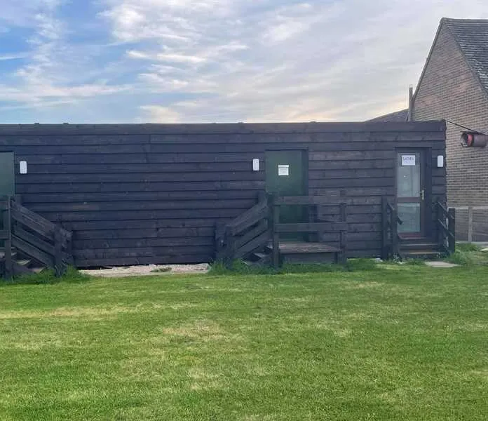 the-cock-inn-hanbury-burton-on-trent-bizy0
