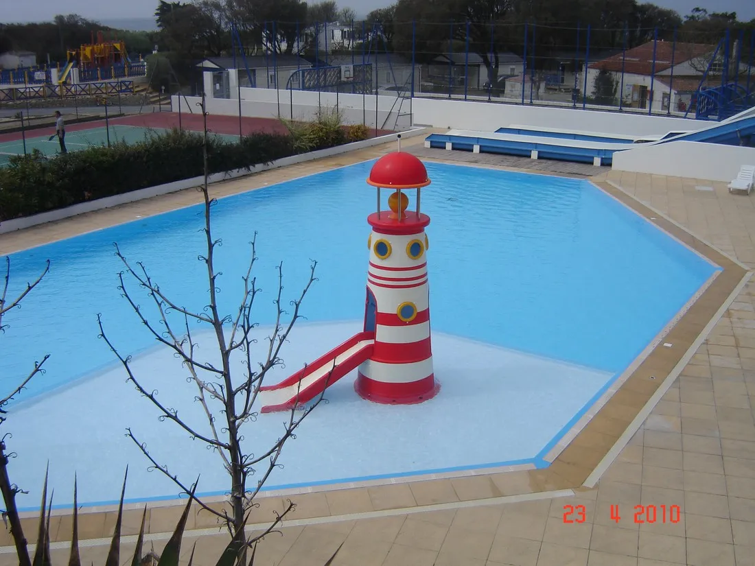 lanse-des-pins-st-georges-doleron-ile-doleron-vpn7f