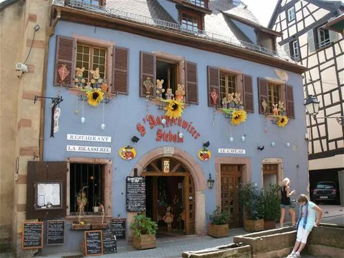 pierre-de-coubertin-ribeauville-haut-rhin-4zzlr