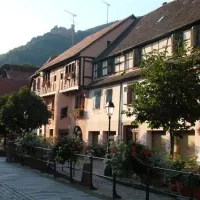 pierre-de-coubertin-ribeauville-haut-rhin-y9qxr