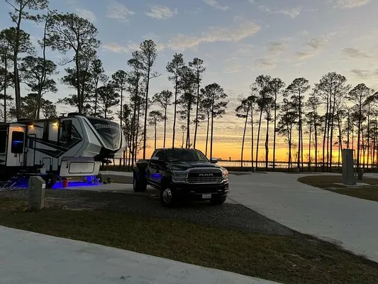 gulfport-lake-rv-resort-marina-gulfport-evfht