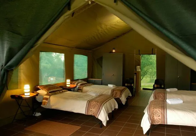 bushwillow-tented-camp-kromdraai-road-muldersdrift-uq8qp