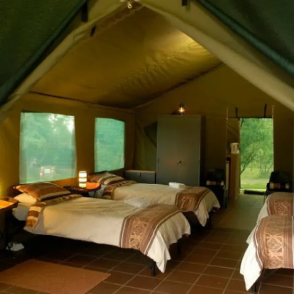 bushwillow-tented-camp-kromdraai-road-muldersdrift-uq8qp