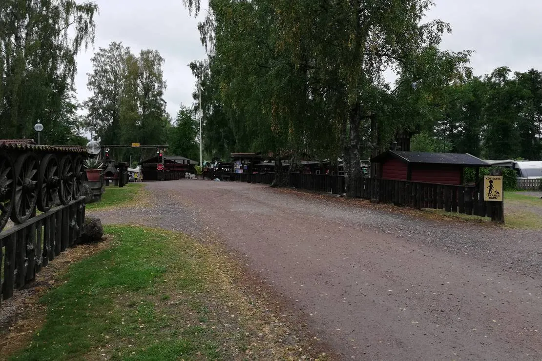 strandbadets-camping-borensberg-frzye