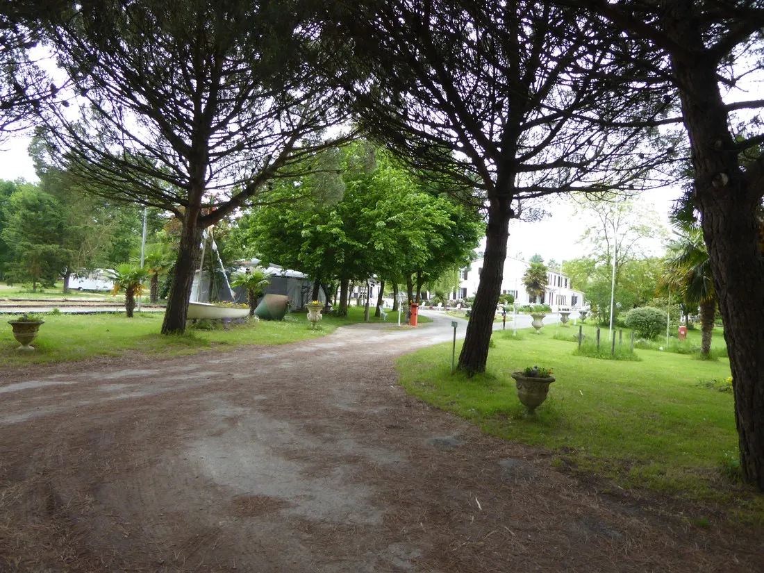 ferme-le-trois-coups-les-mathes-la-palmyre-poitou-charentes-m2piw