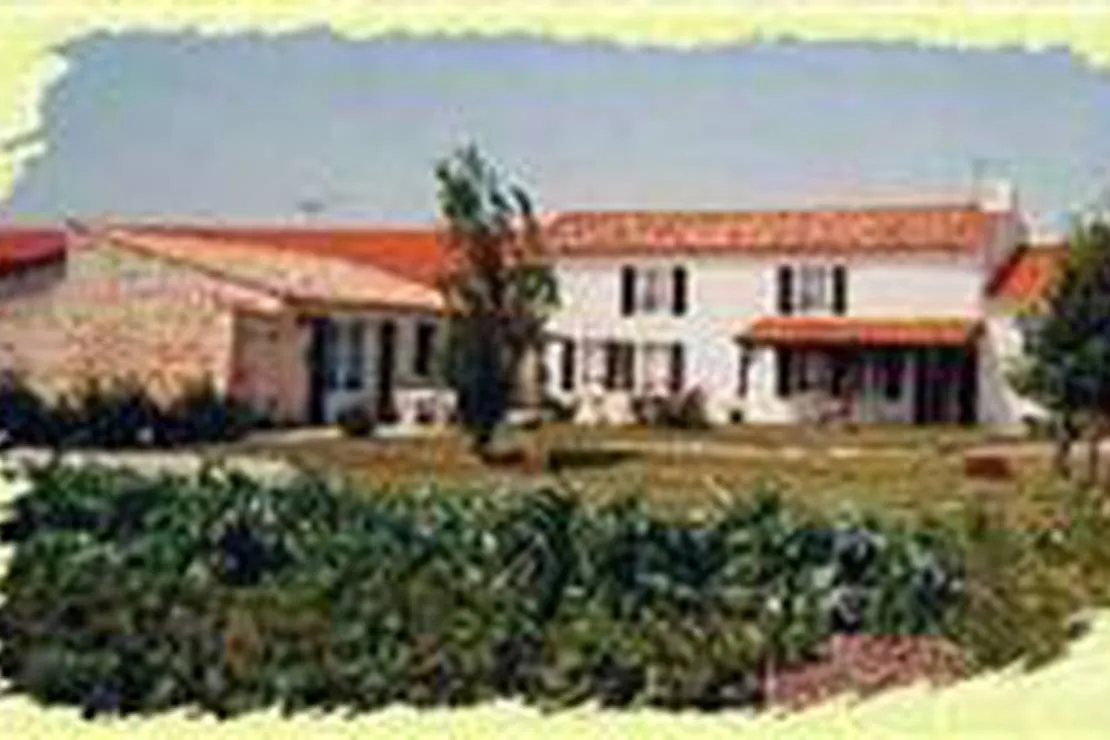 camping-a-la-ferme-basse-brenee-saint-michel-en-lherm-ybefx