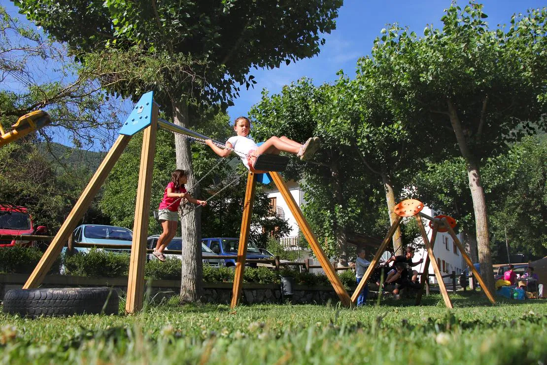 nou-camping-bungalows-la-guingueta-daneu-03x7k