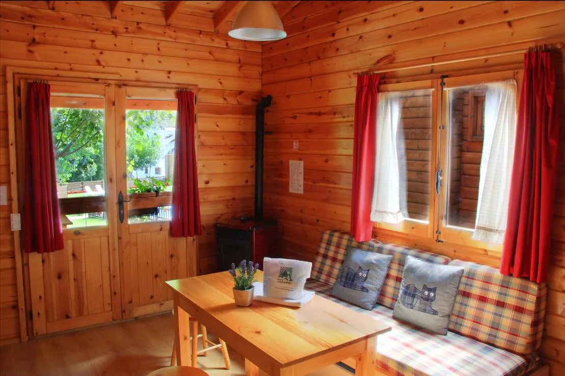 nou-camping-bungalows-la-guingueta-daneu-jmm9v