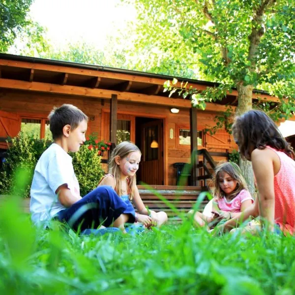 nou-camping-bungalows-la-guingueta-daneu-qserv