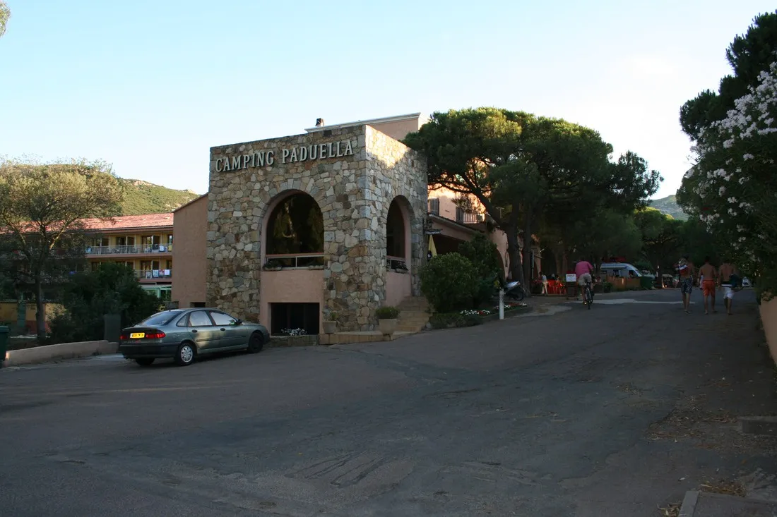 paduella-calvi-l7zvd