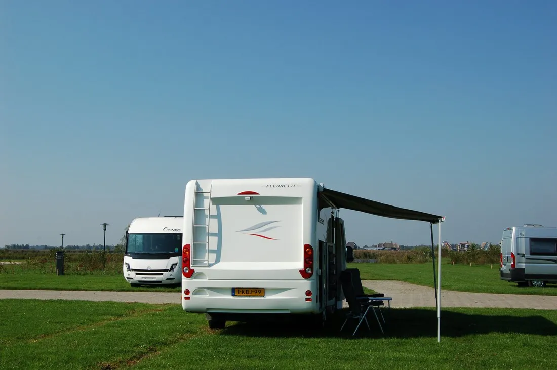 camperresort-bodelaeke-giethoorn-xecdk