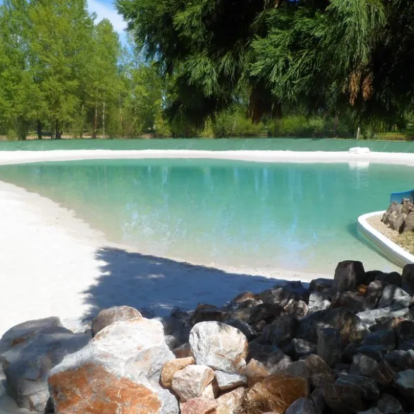 Le Plan d'Eau St. Charles