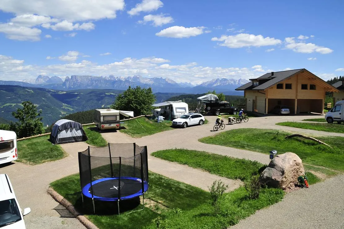 camping-chalet-natur-idyll-salten-jenesien-p8aaq
