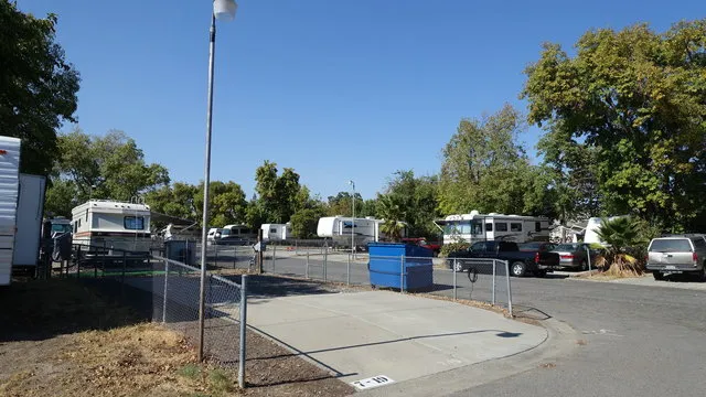 mcclellan-mobile-home-park-north-highlands-i5ccd