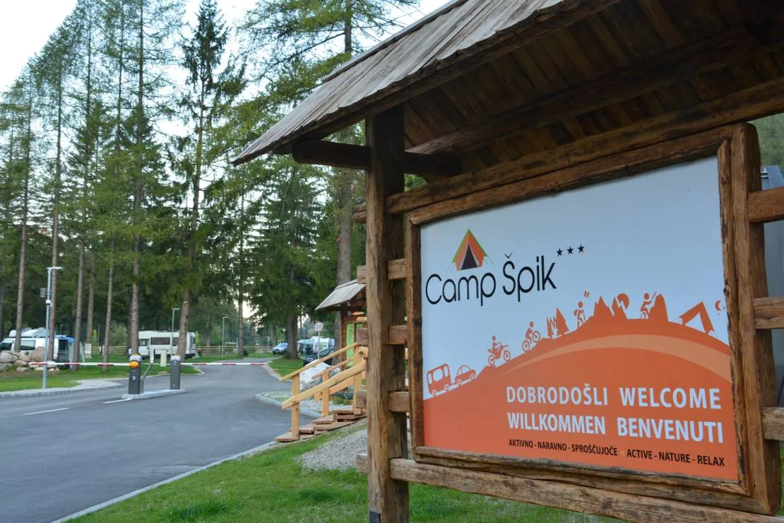 camping-spik-gozd-martuljek-2mgoy