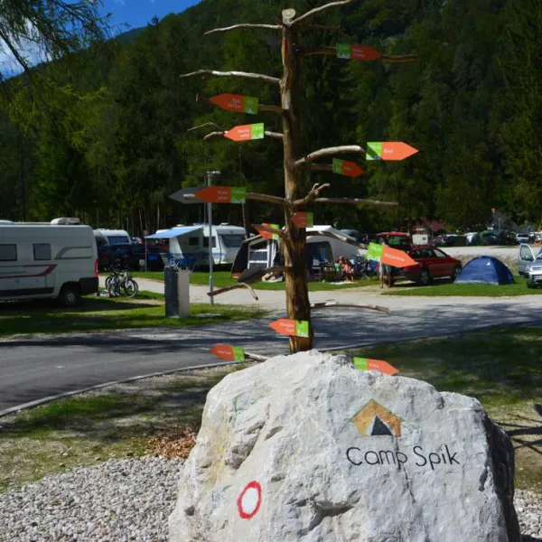 camping-spik-gozd-martuljek-cancy