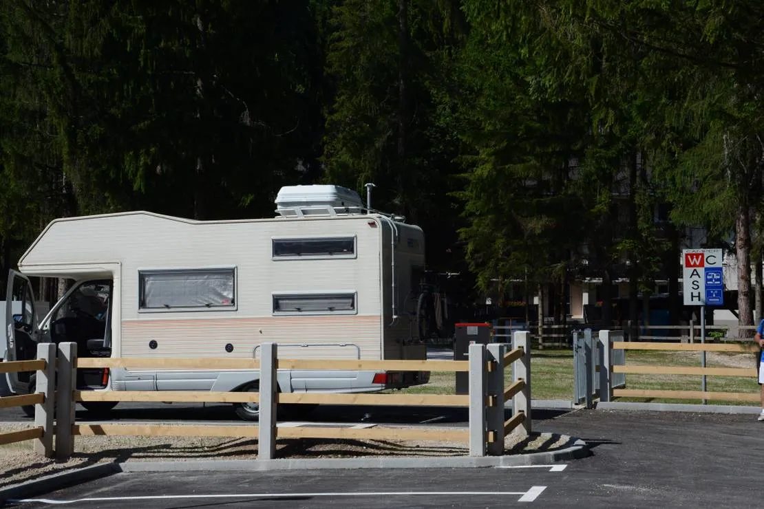 camping-spik-gozd-martuljek-r3ort