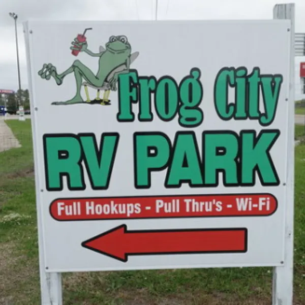 frog-city-rv-park-duson-tomia