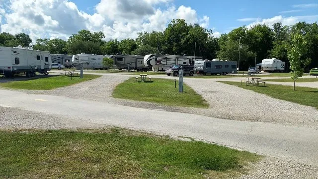 frog-city-rv-park-duson-veqpg