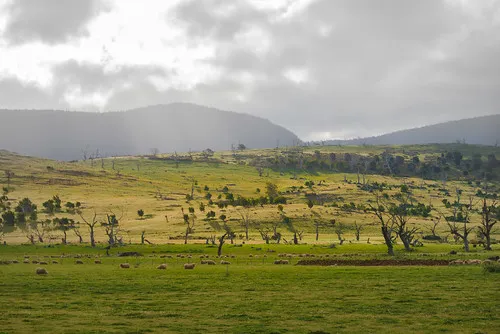 lake-dulverton-oatlands-campground-oatlands-qnabo