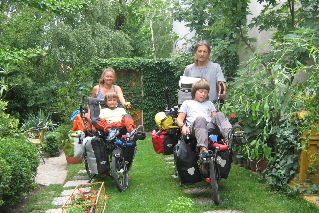 camping-for-cyclists-and-adventurers-negotin-auke4
