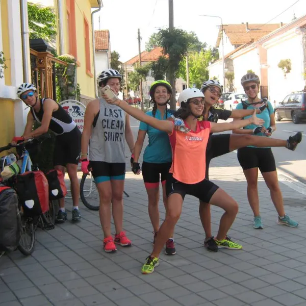 camping-for-cyclists-and-adventurers-negotin-ht6md