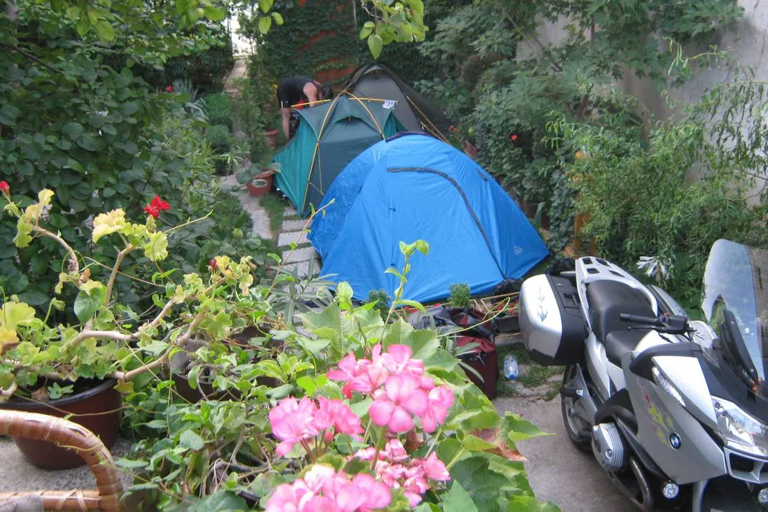 camping-for-cyclists-and-adventurers-negotin-kr87z