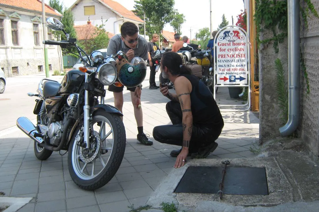 camping-for-cyclists-and-adventurers-negotin-vwnhd