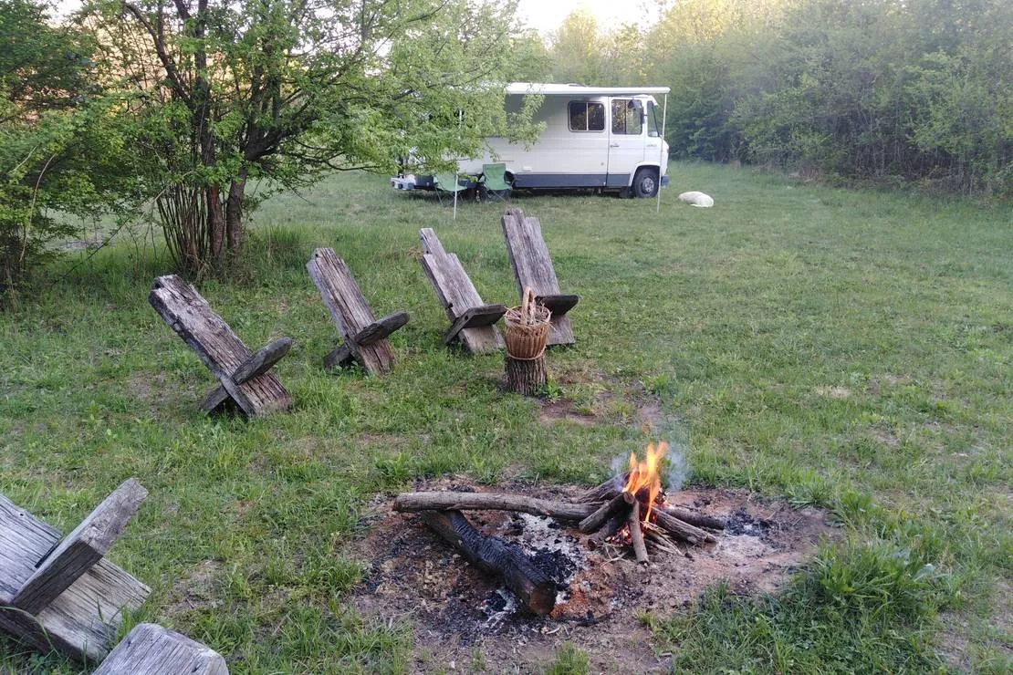 camping-bogata-suma-rich-forest-vojnic-zp8om
