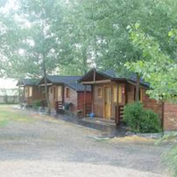 camping-rivera-del-cua-vega-de-espinareda-kph9q