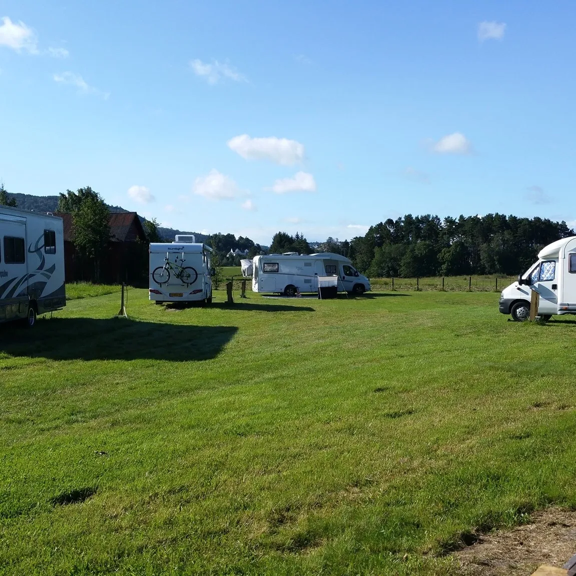 elvetun-bobilpark-lyngdal-0fiha