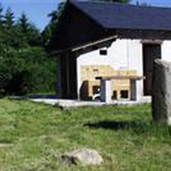 camping-a-la-ferme-du-menhir-de-cascavel-la-salvetat-sur-agout-oubnq