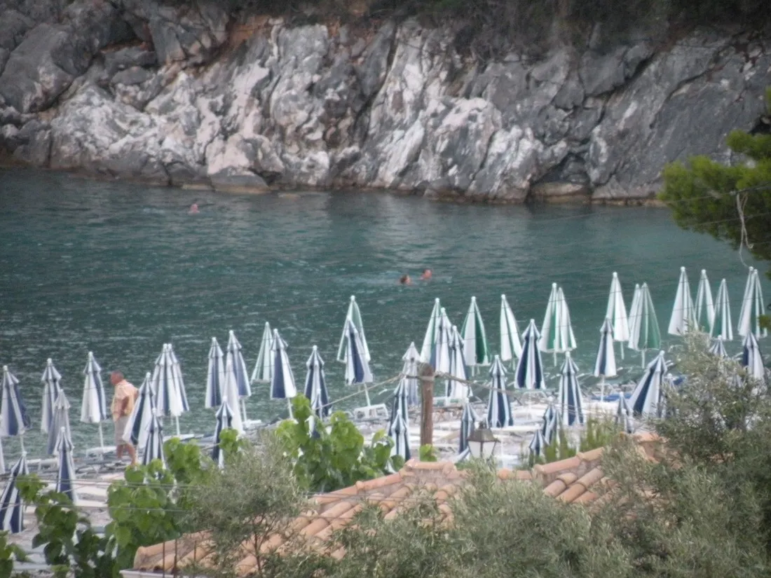 poros-beach-poros-d0zyk