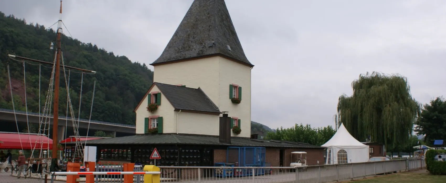 Zum Faehrturm