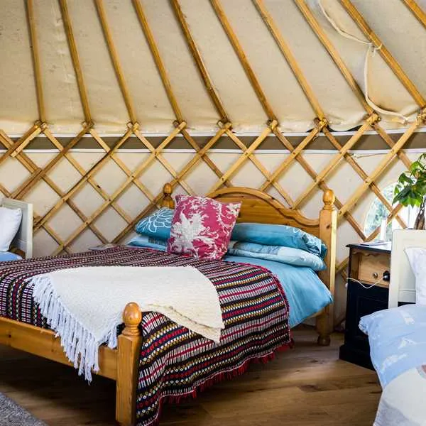 becks-bay-camping-and-glamping-tenby-0ev3z