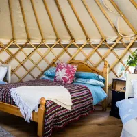 becks-bay-camping-and-glamping-tenby-0ev3z