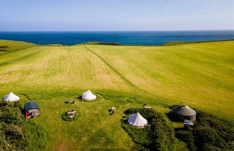 becks-bay-camping-and-glamping-tenby-6da3j