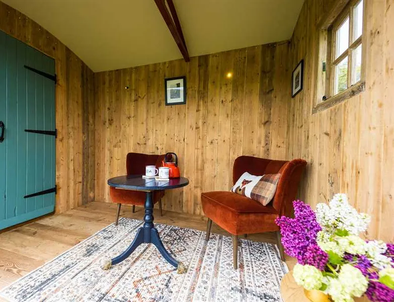 becks-bay-camping-and-glamping-tenby-eoncl