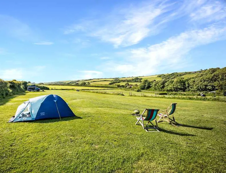 becks-bay-camping-and-glamping-tenby-hj3dq