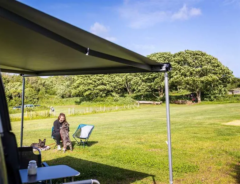 becks-bay-camping-and-glamping-tenby-kgqw0