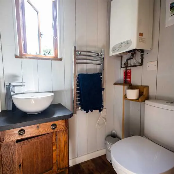 becks-bay-camping-and-glamping-tenby-lkjxm