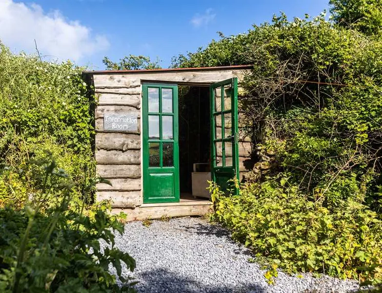 becks-bay-camping-and-glamping-tenby-mb03g