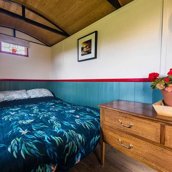 becks-bay-camping-and-glamping-tenby-mbgds