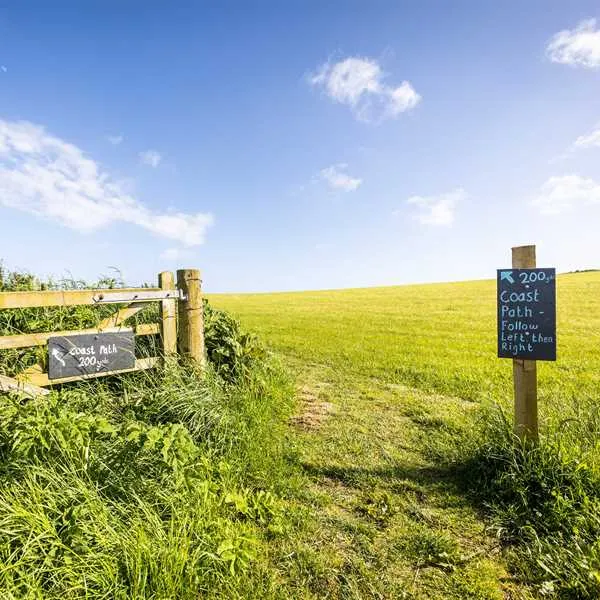 becks-bay-camping-and-glamping-tenby-svksh