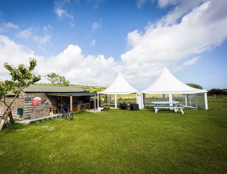 becks-bay-camping-and-glamping-tenby-tocar